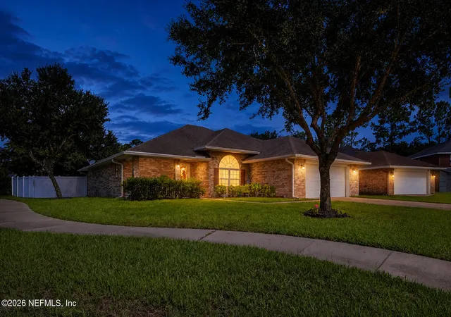 4th image of 2230 Snowcreek Ct, Jacksonville, FL 32221 | MLS# 2159685