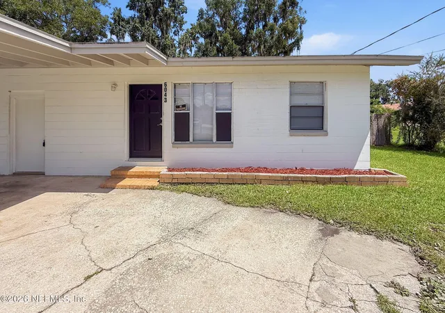 Photo 3 of Single family home for sale at 6043 Malcone Ln, Jacksonville, FL 32244 | MLS# 2160078 | Listing updated on 2026-09-30