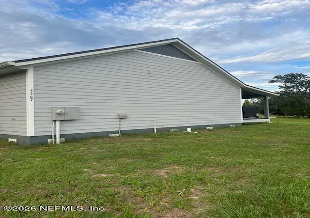 5th image of 4367 Se 2Nd Ave, Keystone Heights, FL 32656 | MLS# 2159639