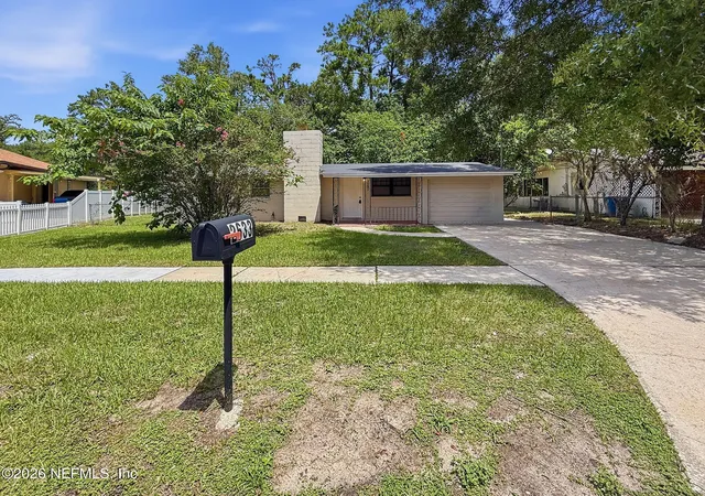 Photo 3 of Single family home for sale at 2633 Tulsa Rd N, Jacksonville, FL 32218 | MLS# 2160074 | Listing updated on 2026-09-01