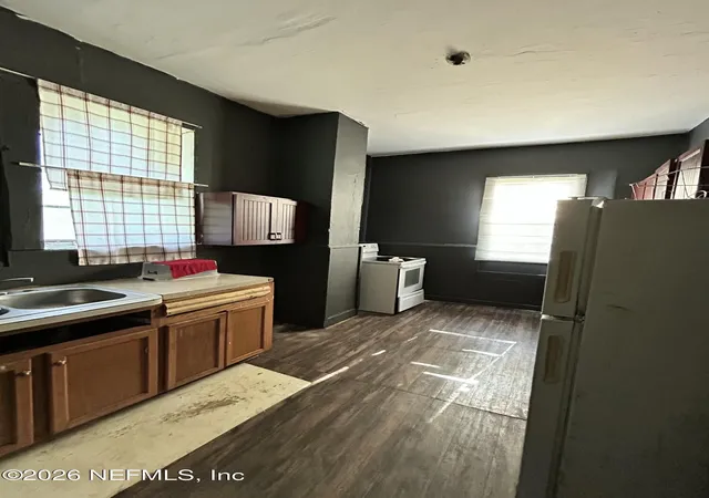 Photo 3 of Single family home for sale at 1209 W 3rd Street, Jacksonville, FL 32209 | MLS# 2159742 | Listing updated on 2026-09-18