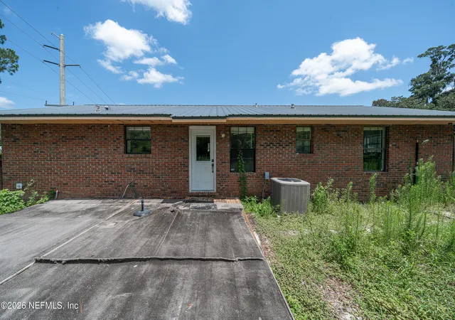 21st image of 244 Se Arapahoe Ln, Lake City, FL 32025 | MLS# 2159851