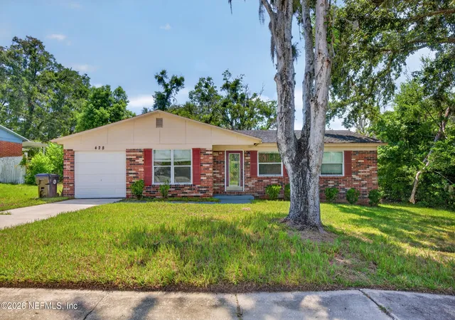 Photo 1 of Single family home for sale at 428 Neptune Rd, Orange Park, FL 32073 | MLS# 2160021 | Listing updated on 2026-08-30