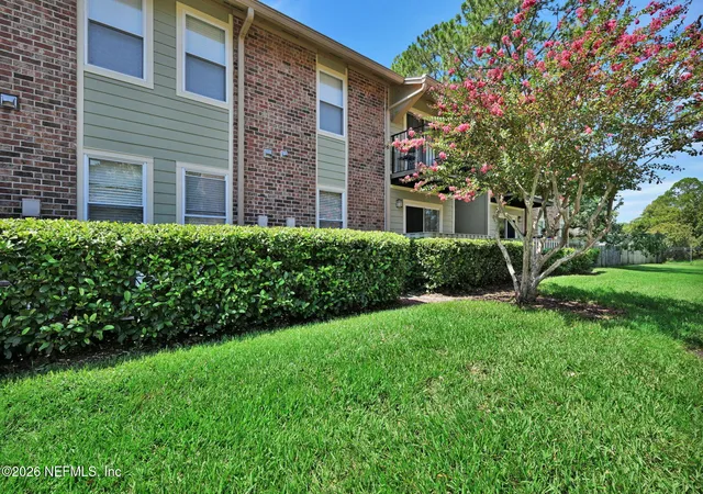 2nd image of 3737 Loretto Rd, Jacksonville, FL 32223