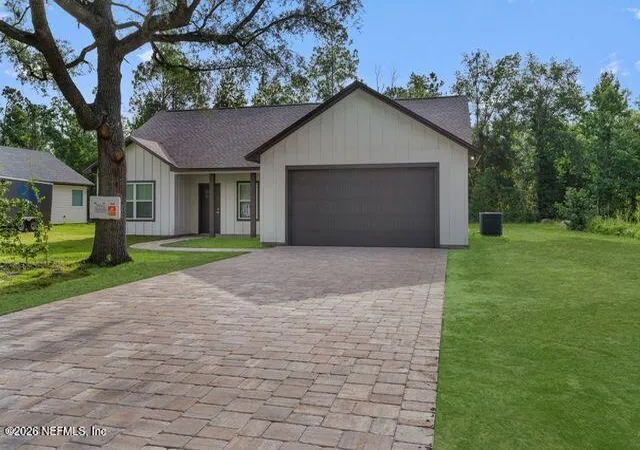 Photo 2 of Sale Pending at 44016 Breezy Ln, Callahan, FL 32011 | MLS# 2159696 | Listing updated on 2026-09-11