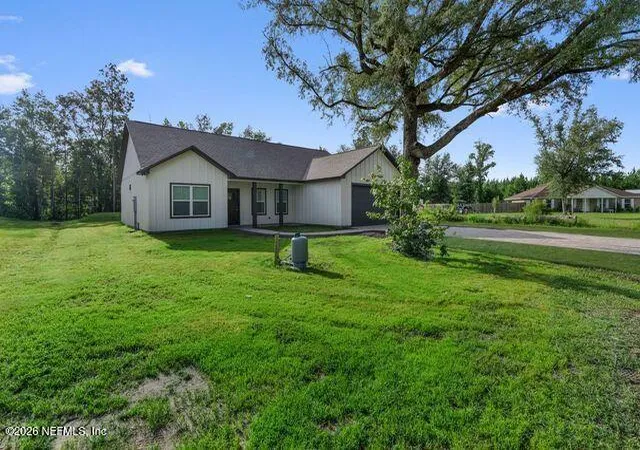 Photo 4 of Sale Pending at 44016 Breezy Ln, Callahan, FL 32011 | MLS# 2159696 | Listing updated on 2026-09-11
