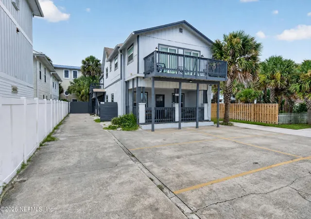 Photo 4 of House for sale at 222 1st Street S, Jacksonville Beach, FL 32250 | MLS# 2159717 | Listing updated on 2026-09-16