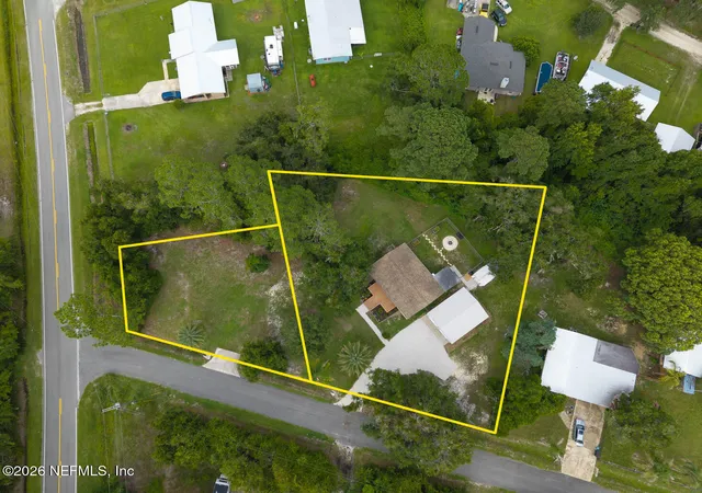 Photo 2 of Single family home for sale at 102 River Rd Dr, Palatka, FL 32177 | MLS# 2159916 | Listing updated on 2026-08-16