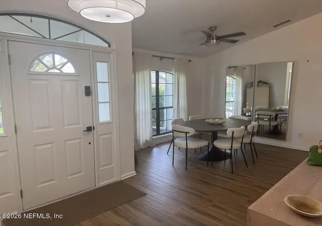 4th image of 13060 N Autumn River Rd, Jacksonville, FL 32224 | MLS# 2159733