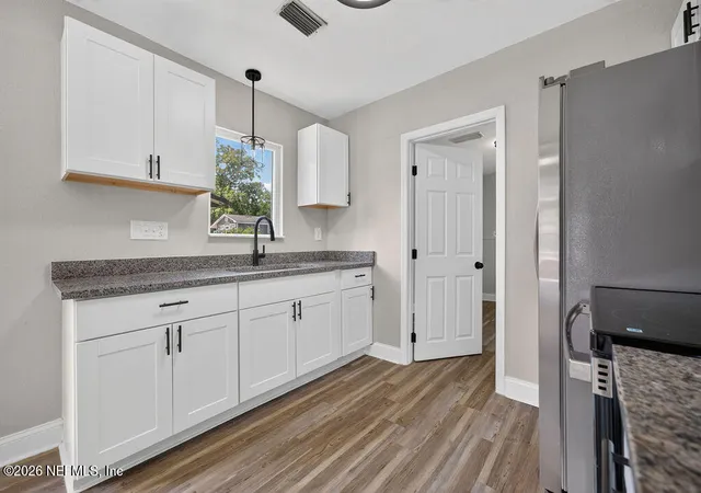 4th image of 1172 Woodruff Ave, Jacksonville, FL 32205 | MLS# 2159745