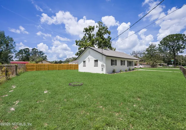 Photo 3 of Sale Pending at 772 Alvis Rd, Jacksonville, FL 32220 | MLS# 2160109 | Listing updated on 2026-09-11