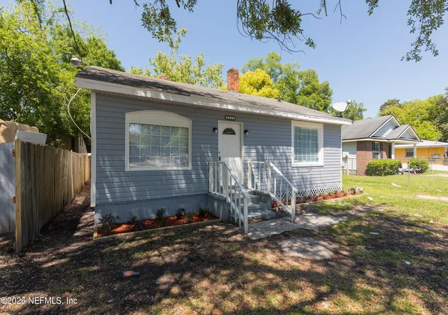 Photo 2 of Single family home for sale at 1431 W 33rd Street, Jacksonville, FL 32209 | MLS# 2160698 | Listing updated on 2026-09-18