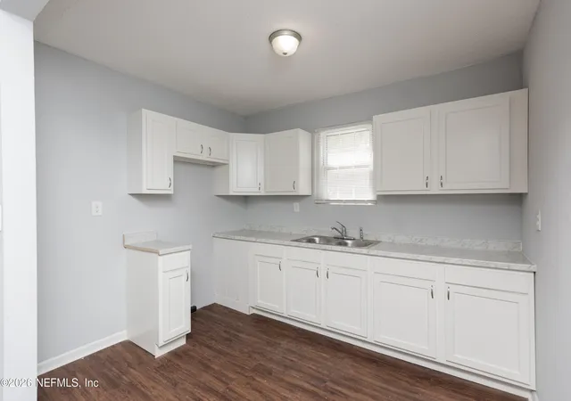 Photo 3 of Single family home for sale at 1431 W 33rd Street, Jacksonville, FL 32209 | MLS# 2160698 | Listing updated on 2026-09-18