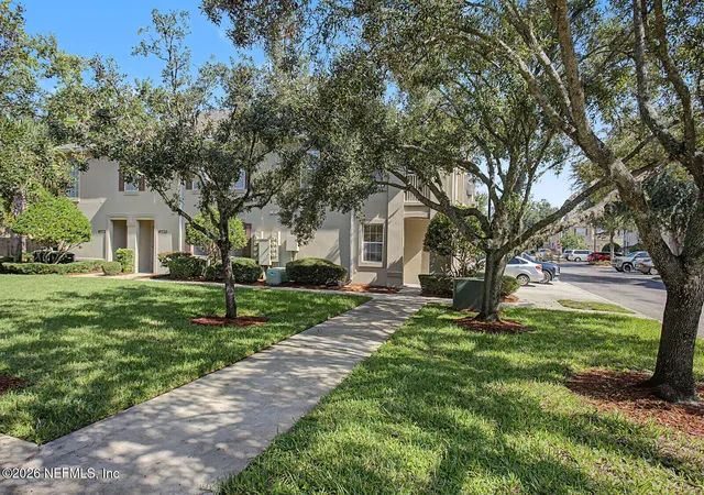 3rd image of 9774 Summer Grove Wy #102, Jacksonville, FL 32257 | MLS# 2159821