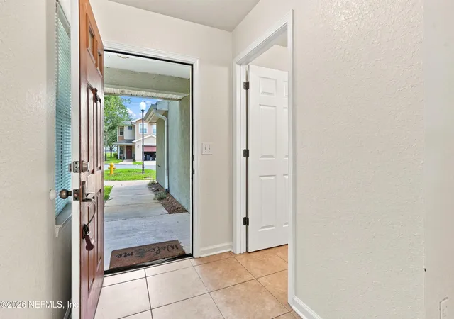 3rd image of 8550 Argyle Business Loop, Jacksonville, FL 32244