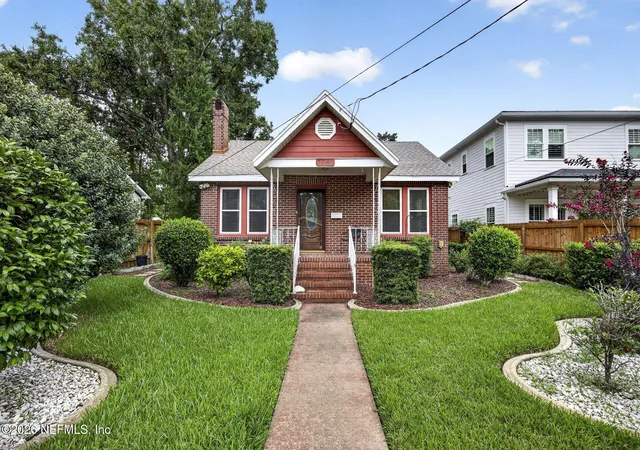 Photo 2 of Single family home for sale at 3760 Hunter St, Jacksonville, FL 32205 | MLS# 2159842 | Listing updated on 2026-08-16