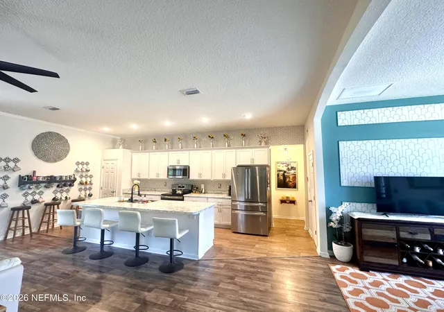 4th image of 5585 Casavedra Ct, Jacksonville, FL 32244 | MLS# 2159926