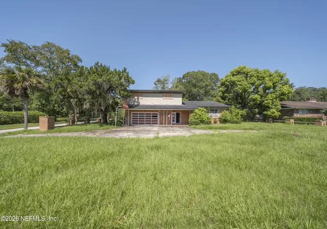 Photo 3 of Sale Pending at 7236 Richardson Rd, Jacksonville, FL 32209 | MLS# 2160571 | Listing updated on 2026-09-13