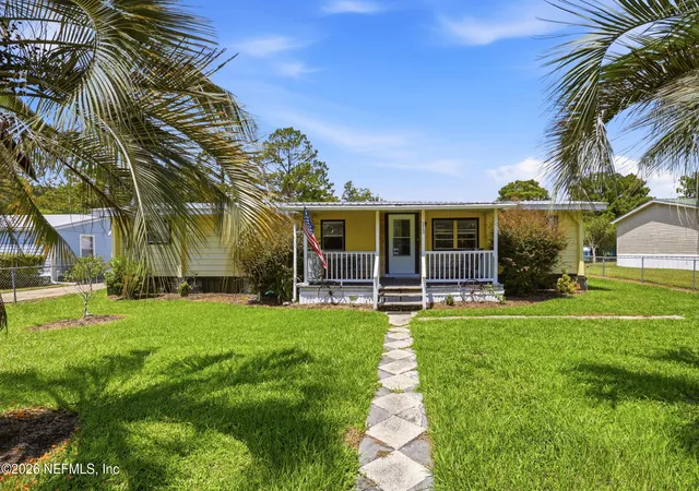 Photo 1 of Manufactured home for sale at 113 Waterside Ave, Satsuma, FL 32189 | MLS# 2159903 | Listing updated on 2026-08-13