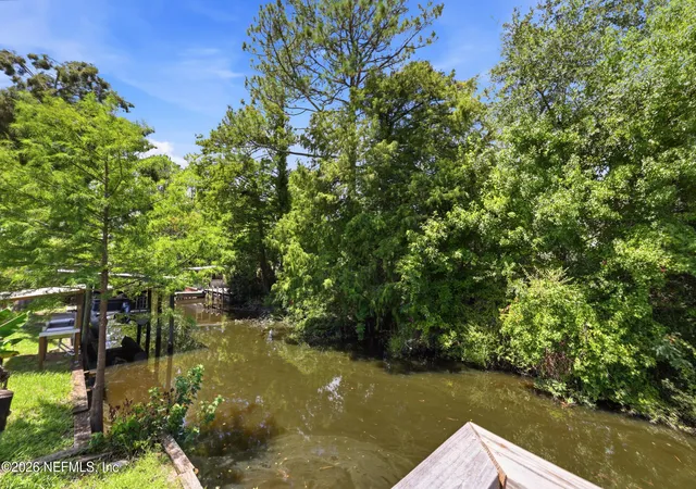 Photo 5 of Manufactured home for sale at 113 Waterside Ave, Satsuma, FL 32189 | MLS# 2159903 | Listing updated on 2026-08-13