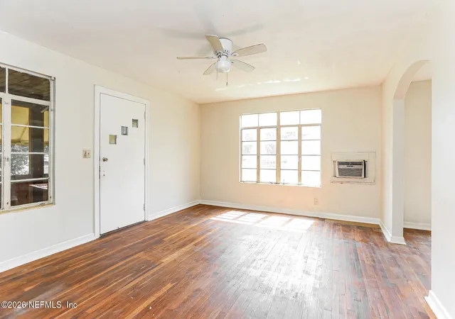 3rd image of 3302 College St, Jacksonville, FL 32205 | MLS# 2160229