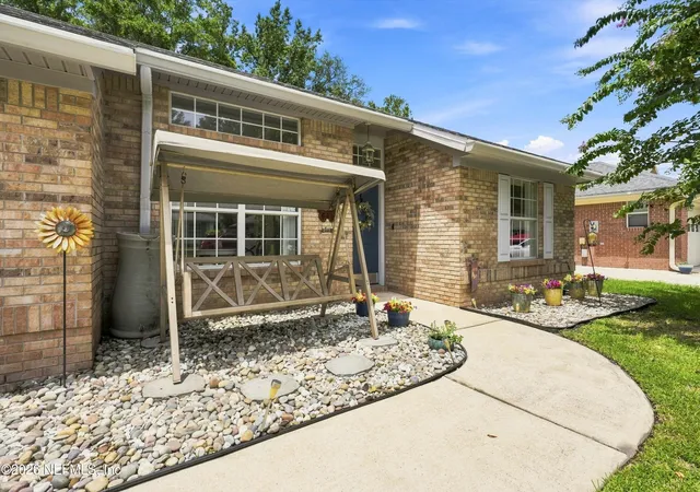 Photo 3 of Single family home for sale at 1768 Redwood Ln, Middleburg, FL 32068 | MLS# 2159933 | Listing updated on 2026-09-13