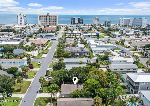 3rd image of 464 14Th Ave S, Jacksonville Beach, FL 32250 | MLS# 2159943