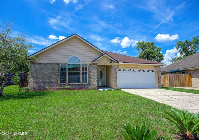 2nd image of 7975 Macinnes Dr, Jacksonville, FL 32244 | MLS# 2159942