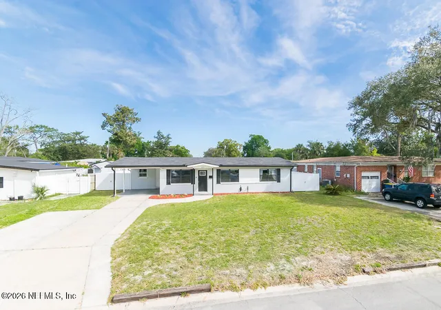 Photo 2 of Single family home for sale at 6221 Ashwood Ln, Jacksonville, FL 32277 | MLS# 2160145 | Listing updated on 2026-08-14