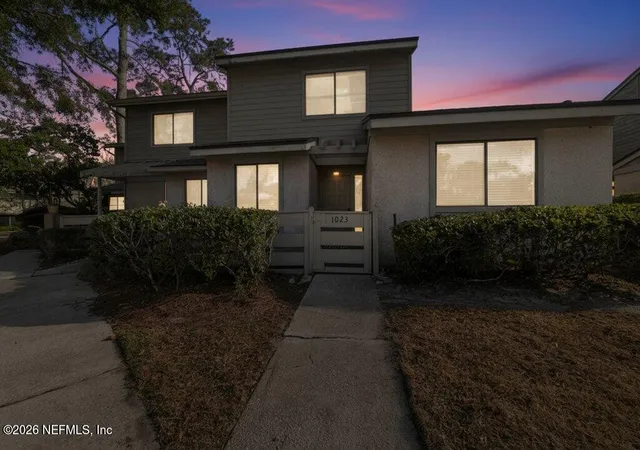 2nd image of 7701 Baymeadows Cir W #1023, Jacksonville, FL 32256 | MLS# 2159978