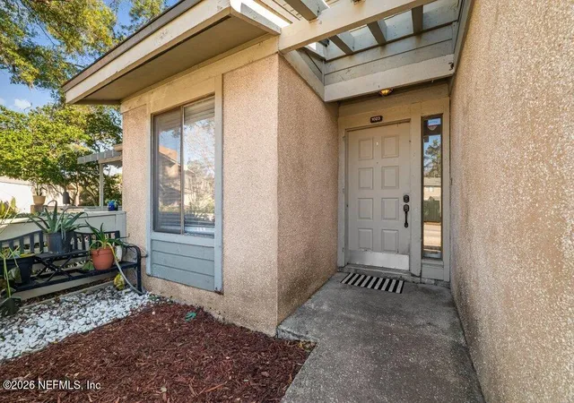 Photo 3 of Condo for sale at 7701 Baymeadows Cir W #1023, Jacksonville, FL 32256 | MLS# 2159978 | Listing updated on 2026-08-13