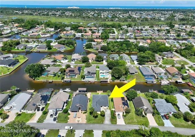 Photo 2 of Sale Pending at 40 Columbia Ln, Palm Coast, FL 32137 | MLS# 2159992 | Listing updated on 2026-08-24