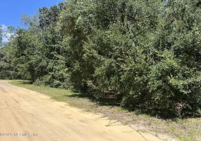 Photo 1 of Land for sale at 106 Bayberry Dr, Hawthorne, FL 32640 | MLS# 2160047 | Listing updated on 2026-08-15