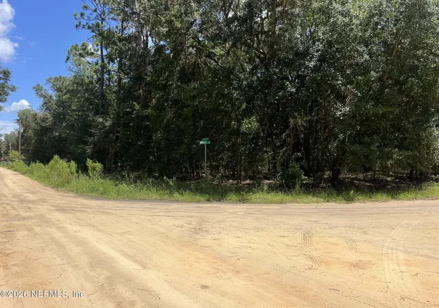 Photo 4 of Land for sale at 106 Bayberry Dr, Hawthorne, FL 32640 | MLS# 2160047 | Listing updated on 2026-08-15