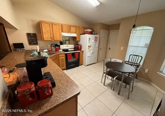4th image of 9026 Bridgecreek Dr, Jacksonville, FL 32244 | MLS# 2160053
