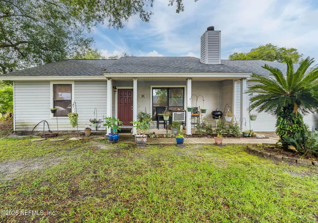 Photo 3 of Sale Pending at 1976 Timucua Trl, Middleburg, FL 32068 | MLS# 2160070 | Listing updated on 2026-09-08