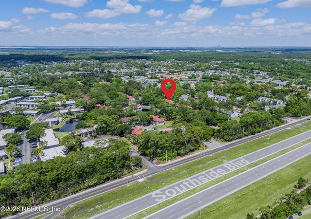 2nd image of 2705 Wood Hl Dr, Jacksonville, FL 32256
