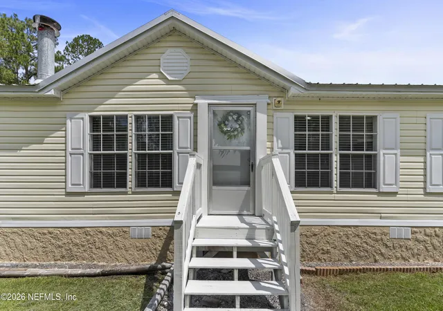 Photo 3 of Manufactured home for sale at 375 Rutha Mae Brown Dr, Jacksonville, FL 32234 | MLS# 2160118 | Listing updated on 2026-09-02
