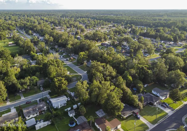 57th image of 2233 La Valle Dr, Jacksonville, FL 32210 | MLS# 2160175