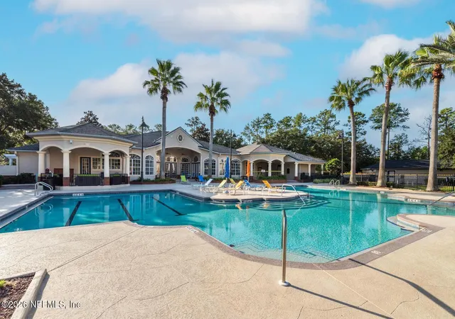 2nd image of 13810 Sutton Park Dr, Jacksonville, FL 32224