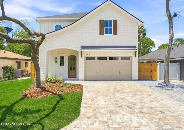 2nd image of 1230 12th St N, Jacksonville Beach, FL 32250 | MLS# 2160156