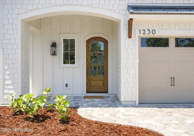 5th image of 1230 12Th St N, Jacksonville Beach, FL 32250 | MLS# 2160156