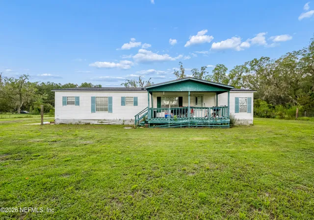 Photo 2 of Manufactured home for sale at 3009 NW 228th Street, Lawtey, FL 32058 | MLS# 2160433 | Listing updated on 2026-09-02