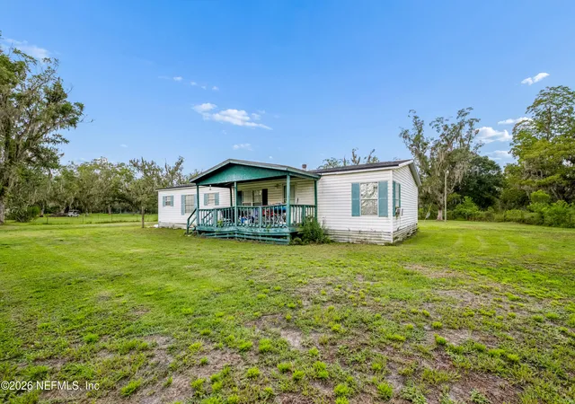 Photo 3 of Manufactured home for sale at 3009 NW 228th Street, Lawtey, FL 32058 | MLS# 2160433 | Listing updated on 2026-09-02