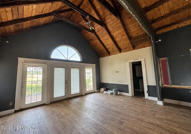 Photo 4 of Sale Pending at 1514 Pasco St, Jacksonville, FL 32202 | MLS# 2160264 | Listing updated on 2026-09-18