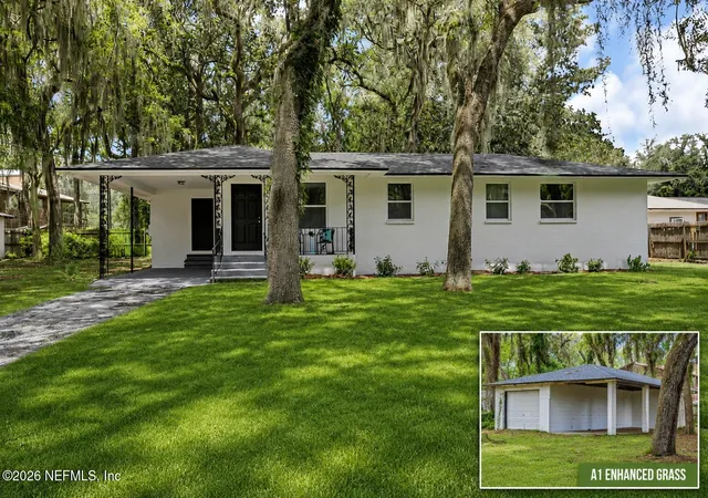 Single family home for sale at 3055 Oak Rd, Orange Park, FL 32065 | MLS# 2160409