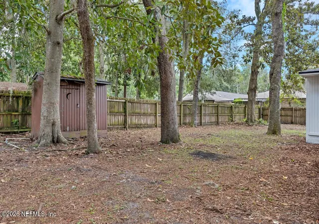 Photo 4 of Single family home for sale at 3055 Oak Rd, Orange Park, FL 32065 | MLS# 2160409 | Listing updated on 2026-09-17