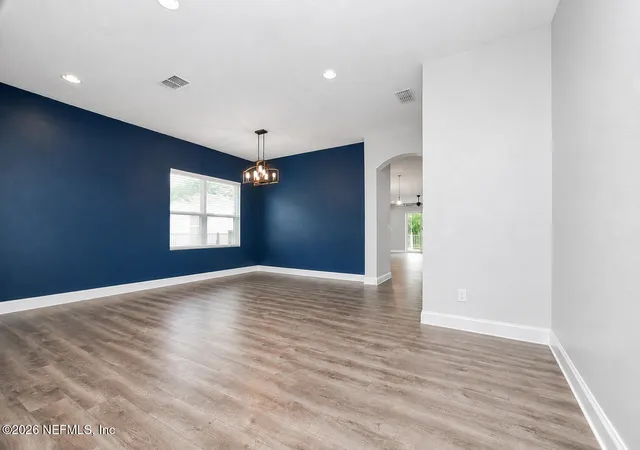 Photo 4 of Single family home for sale at 862 Battersea Dr, Saint Augustine, FL 32095 | MLS# 2160724 | Listing updated on 2026-09-09