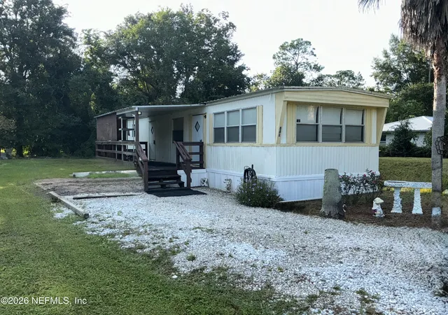 Photo 1 of Manufactured home for sale at 881 W River Rd, Palatka, FL 32177 | MLS# 2160391 | Listing updated on 2026-08-31