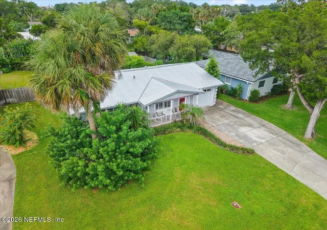 Photo 3 of Single family home for sale at 212 Kenan St, Saint Augustine, FL 32080 | MLS# 2160393 | Listing updated on 2026-09-08